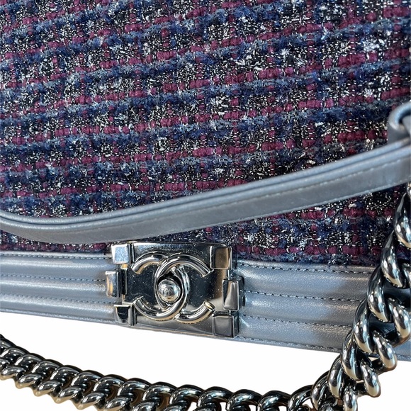 Chanel Purple Tweed  Medium Boy Bag - Picture 6 of 9